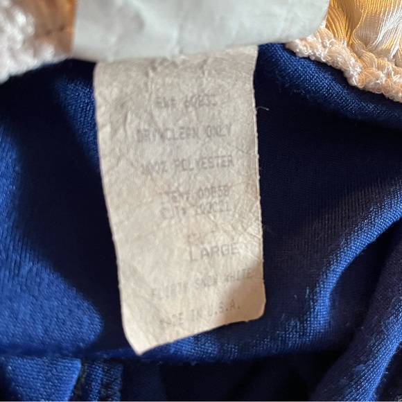 California Costume Collections Snow White Mini Skirt Velvet Bodice Size Large - Picture 4 of 8